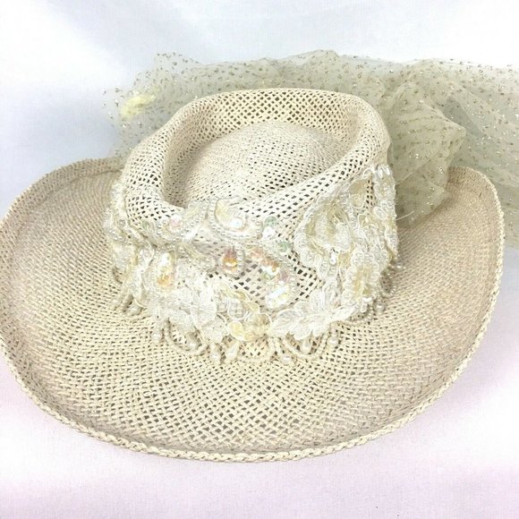 Vintage 80’s Wedding Hat With Veil - Picture 2 of 8
